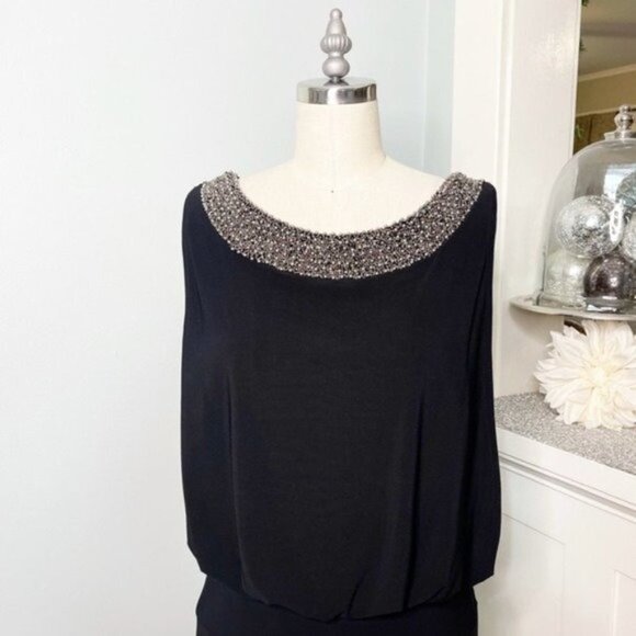 Cachet Black Beaded Neckline Open Back Sheath Dress Medium - Picture 4 of 10